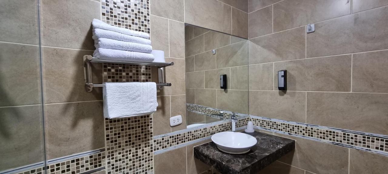 Hotel Imperio Real Трухільйо Екстер'єр фото